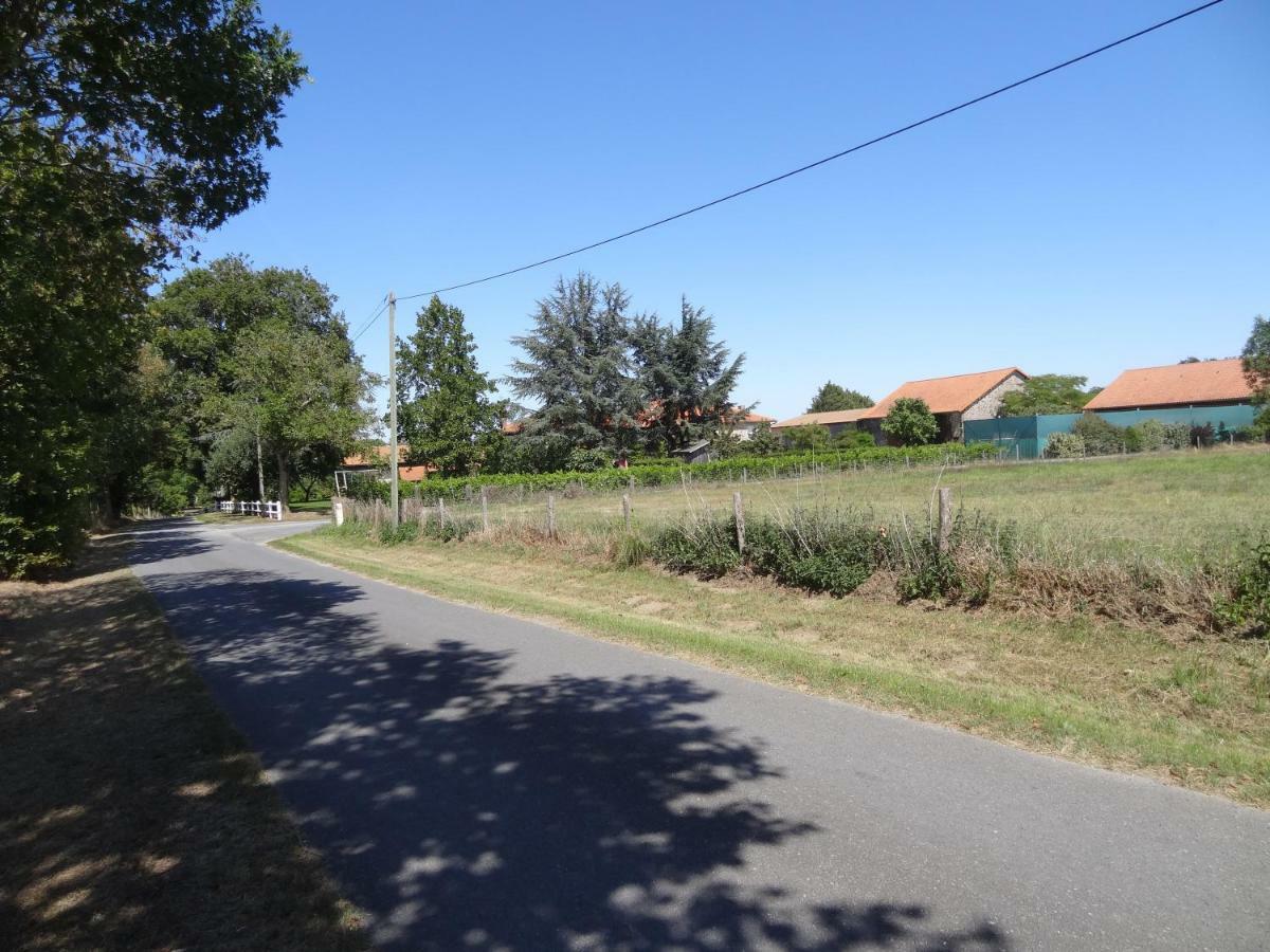 La Ferme De Rouffignac Hotel Blanzac  Kültér fotó